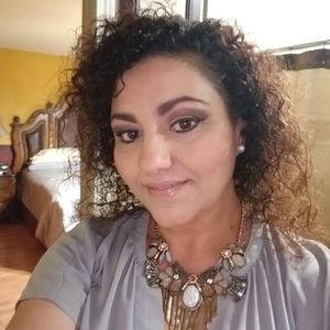 Meet your Posher, Marisa